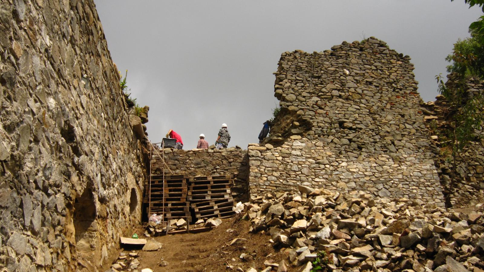 Fotogaléria Hrad Šariš 2012 (31) Hrad Šariš 2012
